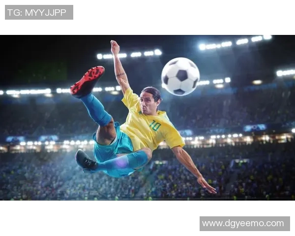 足球明星如何利用弧线技巧打入精彩进球的视频解析与实战演示 足球明星如何利用弧线技巧打入精彩进球的视频解析与实战演示