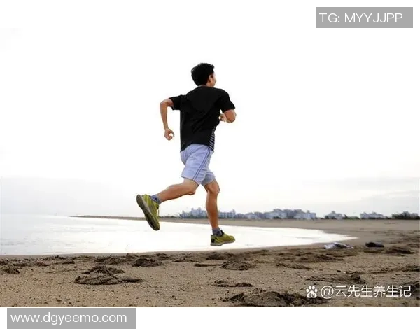 最新足球明星跑步姿势解析助你提升运动表现与技巧